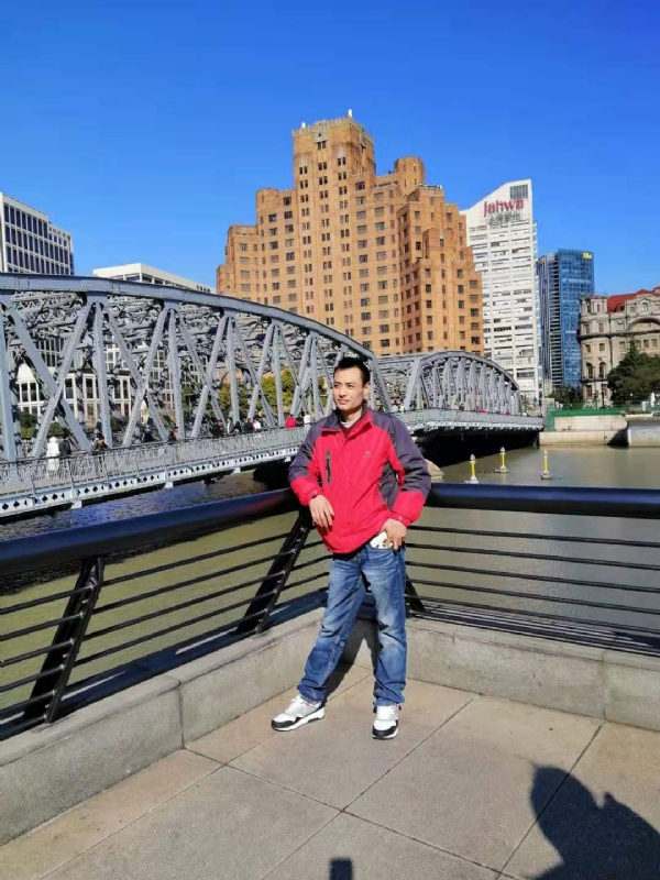 老乐的第一张照片--滨州相亲服务中心