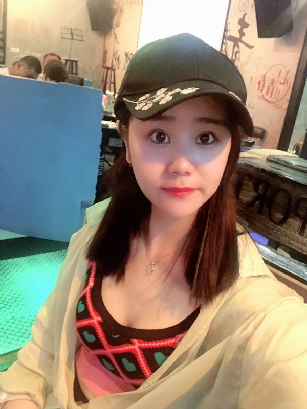 沐秋的第一张照片--滨州相亲服务中心