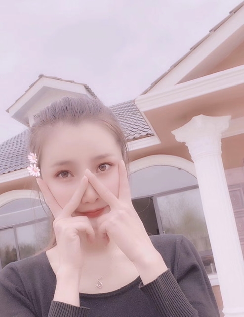 小媛的第一张照片--滨州相亲服务中心