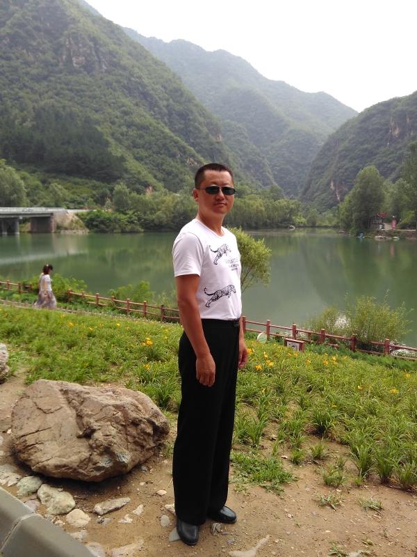 yuren2433的第三张照片--滨州相亲服务中心