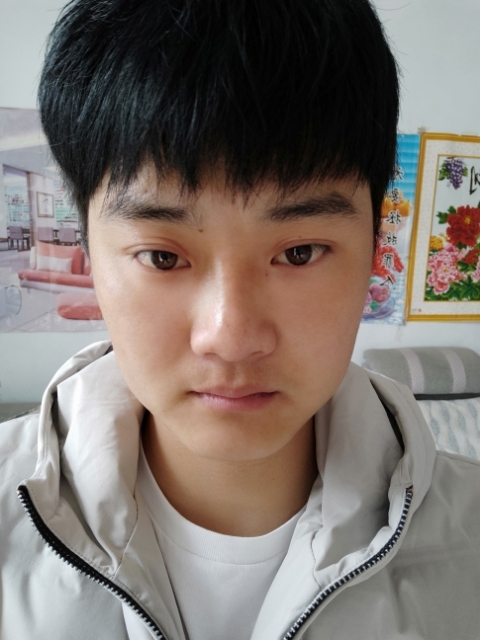 偏丶执的第二张照片--滨州相亲服务中心