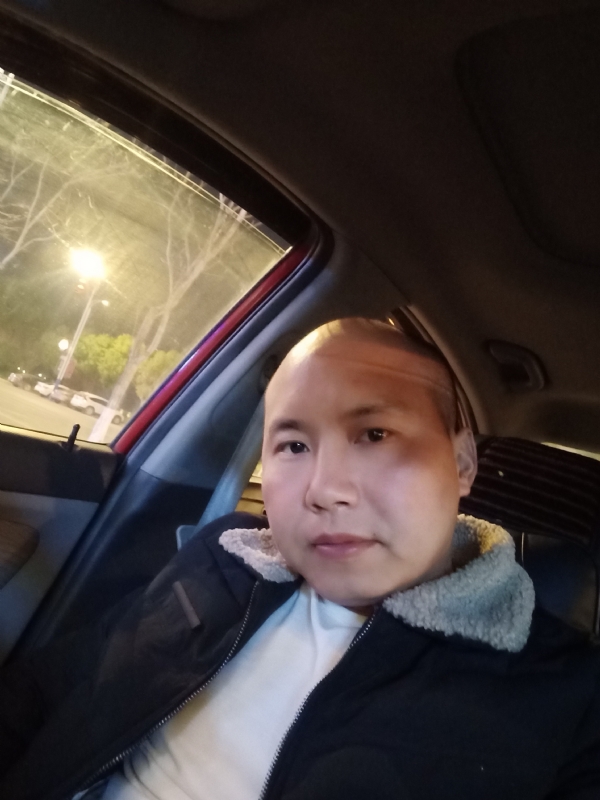 平平淡淡的第二张照片--滨州相亲服务中心