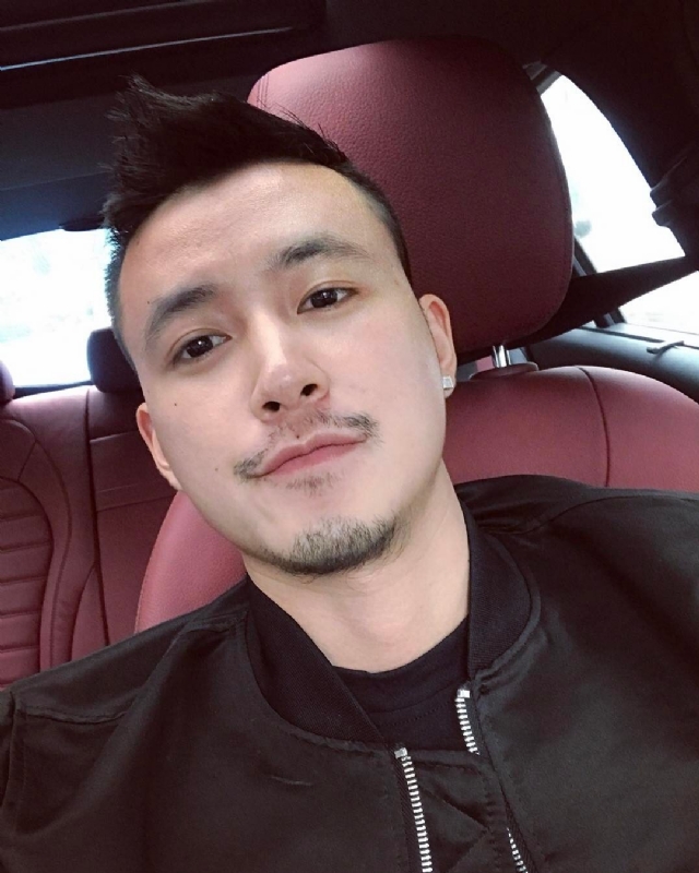 隆刘的第二张照片--滨州相亲服务中心