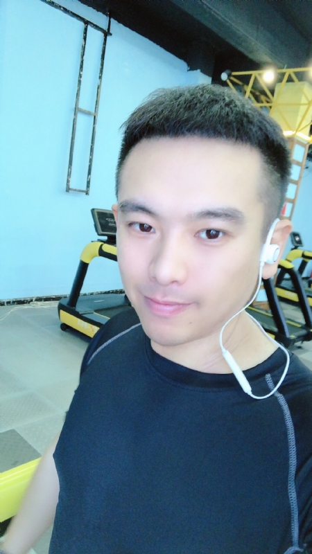 紫色天蝎的第一张照片--滨州相亲服务中心