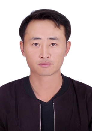 淡漠痕的第二张照片--滨州相亲服务中心