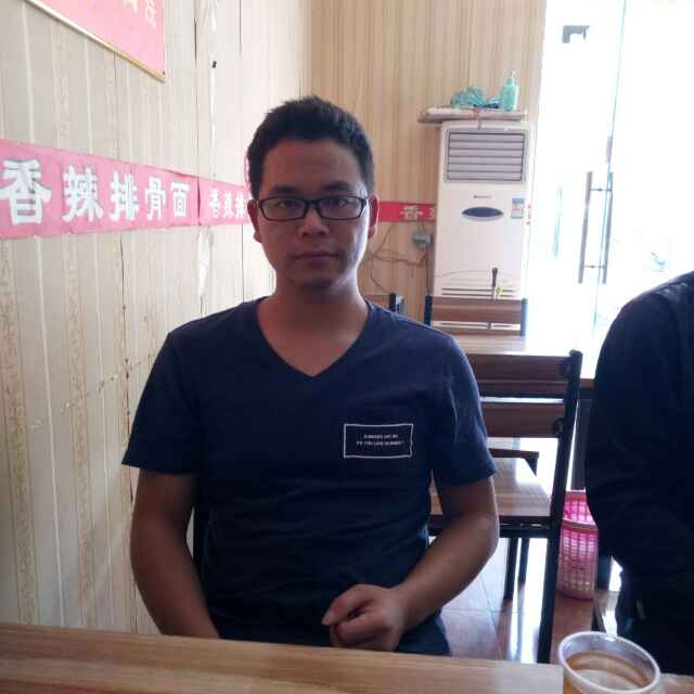 会哭的星星的第三张照片--滨州相亲服务中心