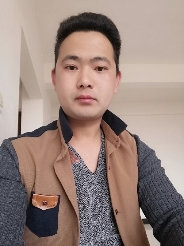 挖哥的第一张照片--滨州相亲服务中心