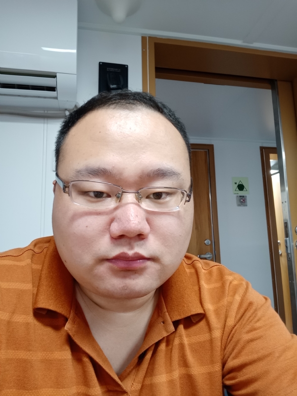 努力爱一次的第一张照片--滨州相亲服务中心