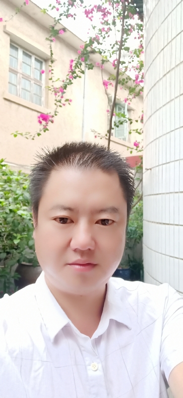 陈欢翔的第一张照片--滨州相亲服务中心