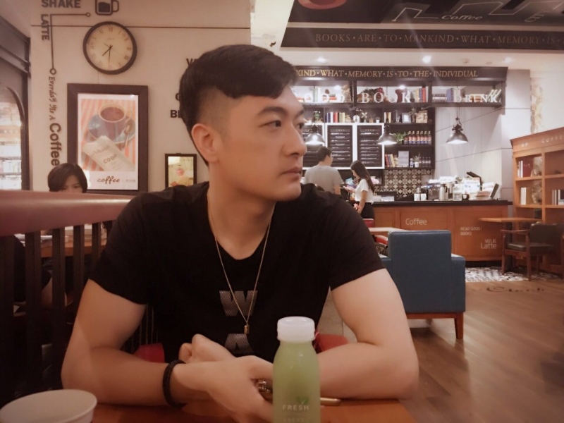 猩猩的第三张照片--滨州相亲服务中心