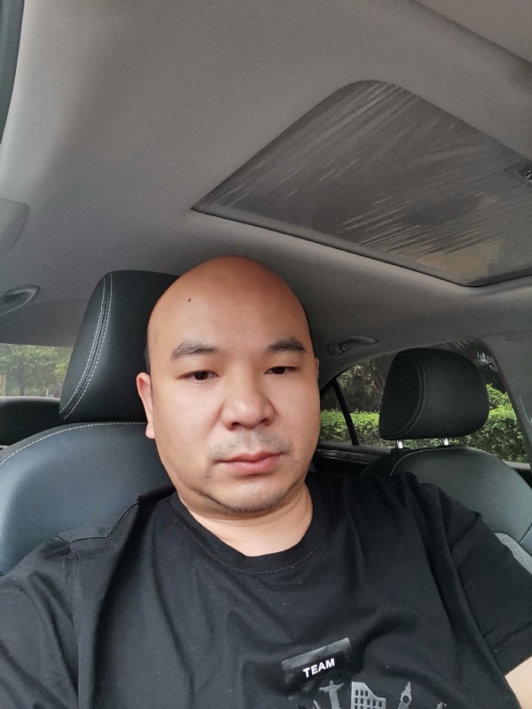 爷们已经老了的第一张照片--滨州相亲服务中心