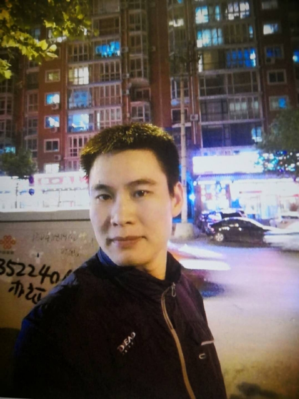 阳光灿烂的第三张照片--滨州相亲服务中心