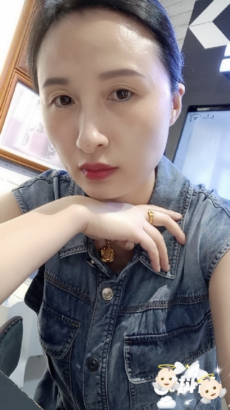 桃子的第三张照片--滨州相亲服务中心