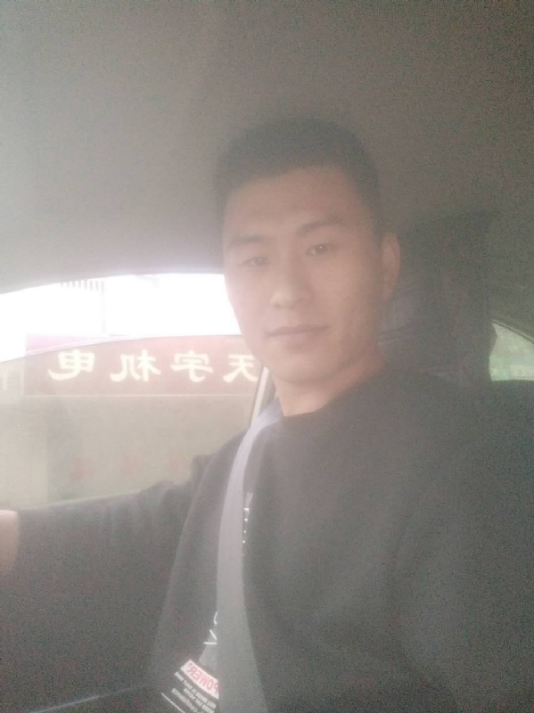 老鼠爱上猫的第一张照片--滨州相亲服务中心