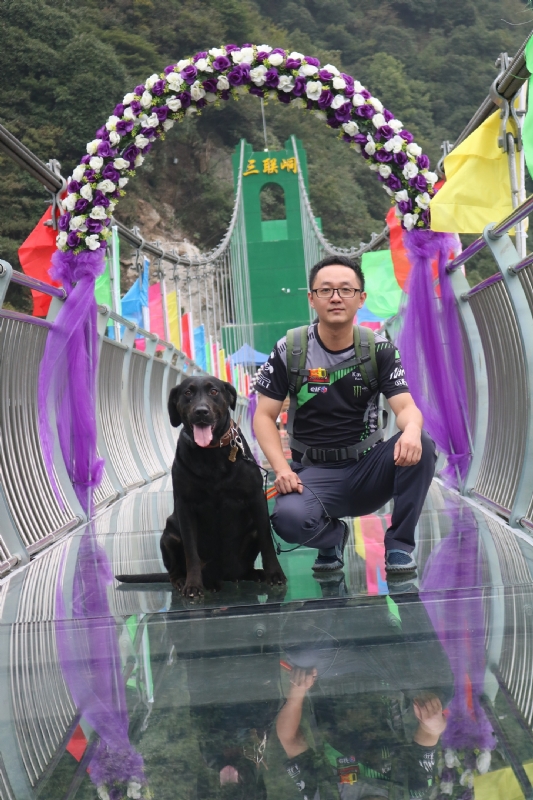 离人的第一张照片--滨州相亲服务中心