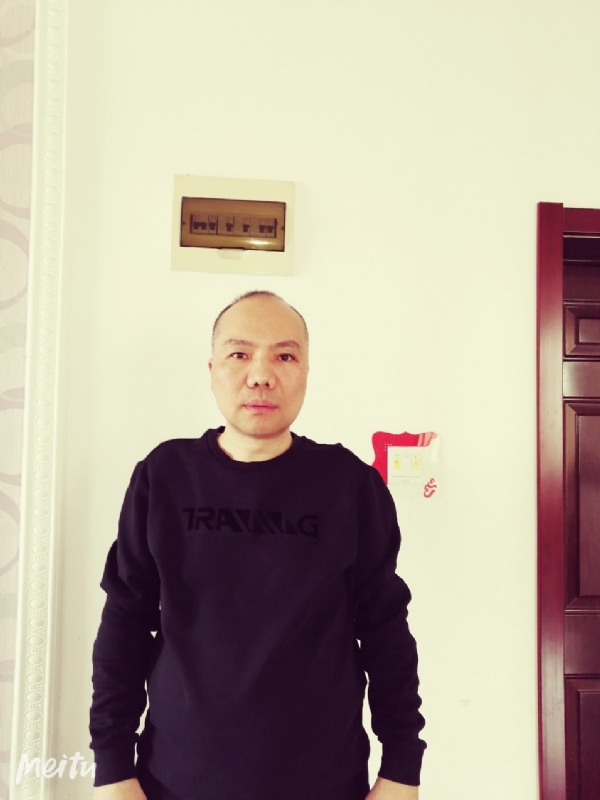 酒香四溢的第二张照片--滨州相亲服务中心