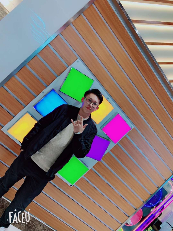 陪伴是最长情的告白的第一张照片--滨州相亲服务中心