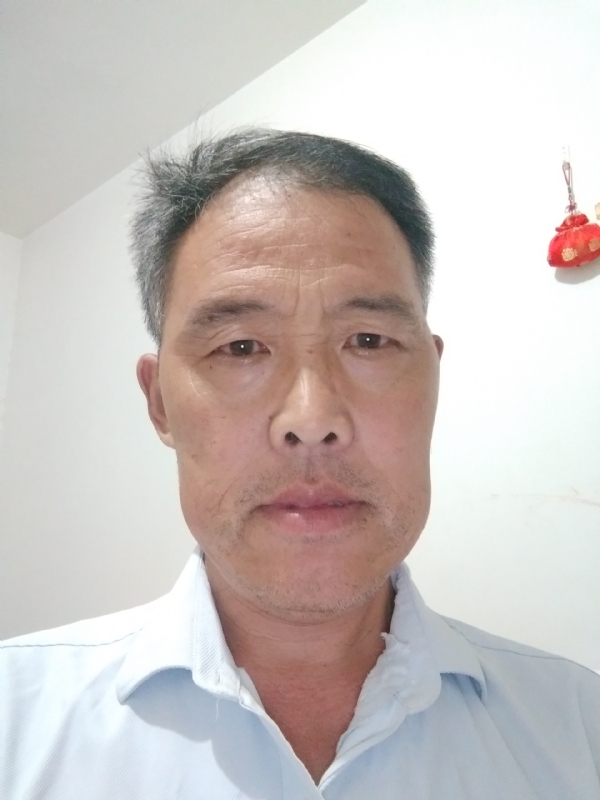 邹学辉的第三张照片--滨州相亲服务中心