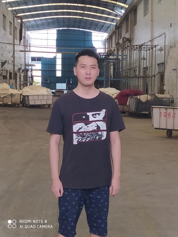 六月雨的第一张照片--滨州相亲服务中心