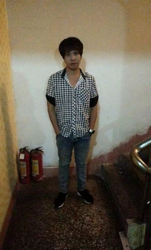 单身征婚的第一张照片--滨州相亲服务中心