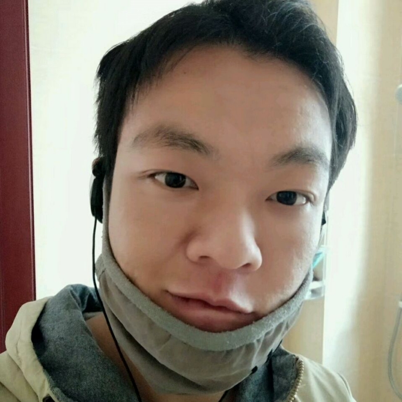 泡沫哭泣的第一张照片--滨州相亲服务中心