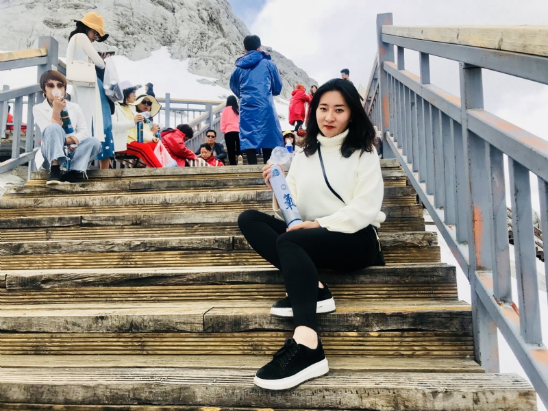 依雪的第四张照片--滨州相亲服务中心