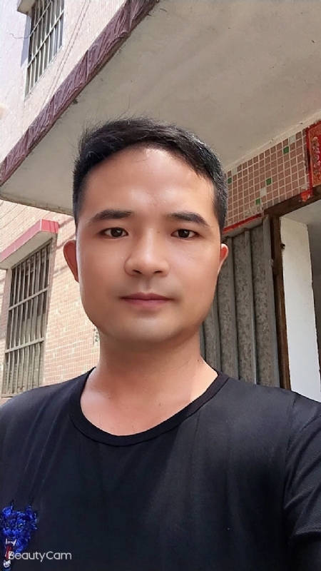 言飞的第一张照片--滨州相亲服务中心