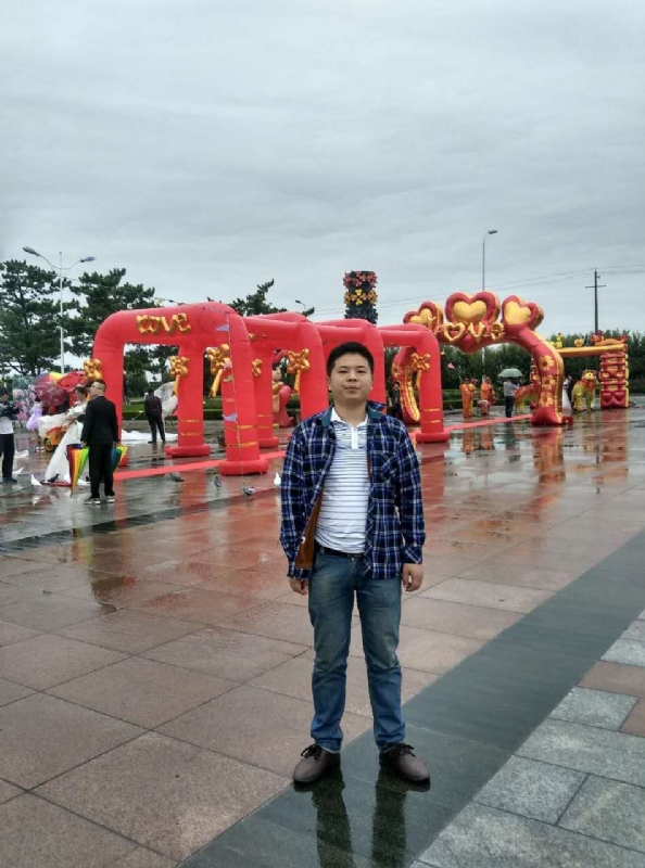 在奋斗的第三张照片--滨州相亲服务中心