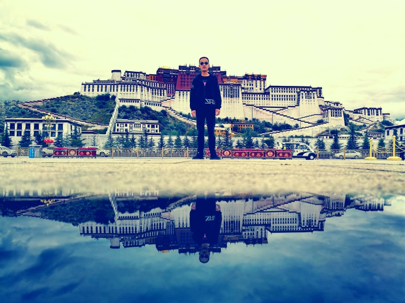 光辉岁月的第二张照片--滨州相亲服务中心