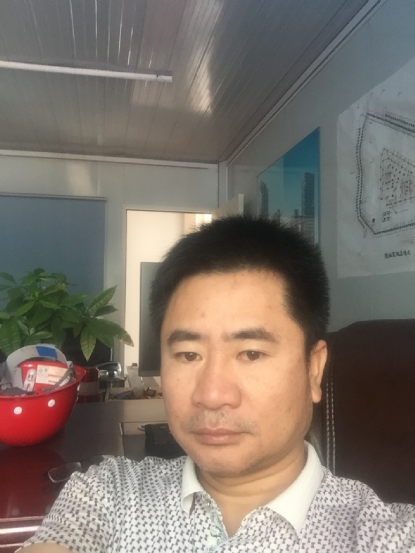 一步之遥的第一张照片--滨州相亲服务中心