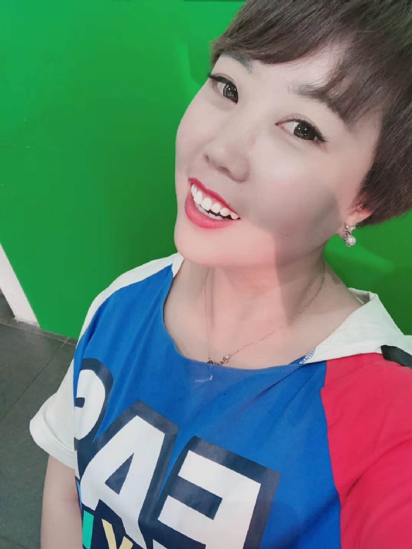 青青子衿的第一张照片--滨州相亲服务中心