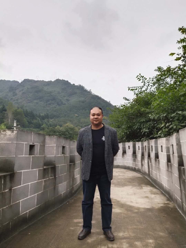 玉竹的第一张照片--滨州相亲服务中心