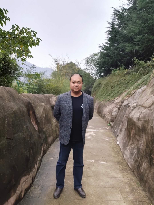 玉竹的第三张照片--滨州相亲服务中心