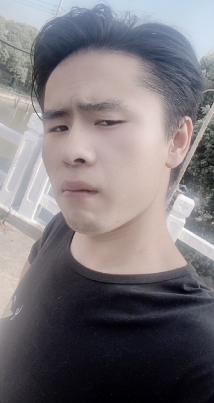 权的第一张照片--滨州相亲服务中心