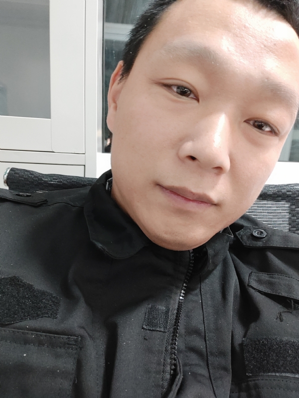 真实找人结婚的第二张照片--滨州相亲服务中心