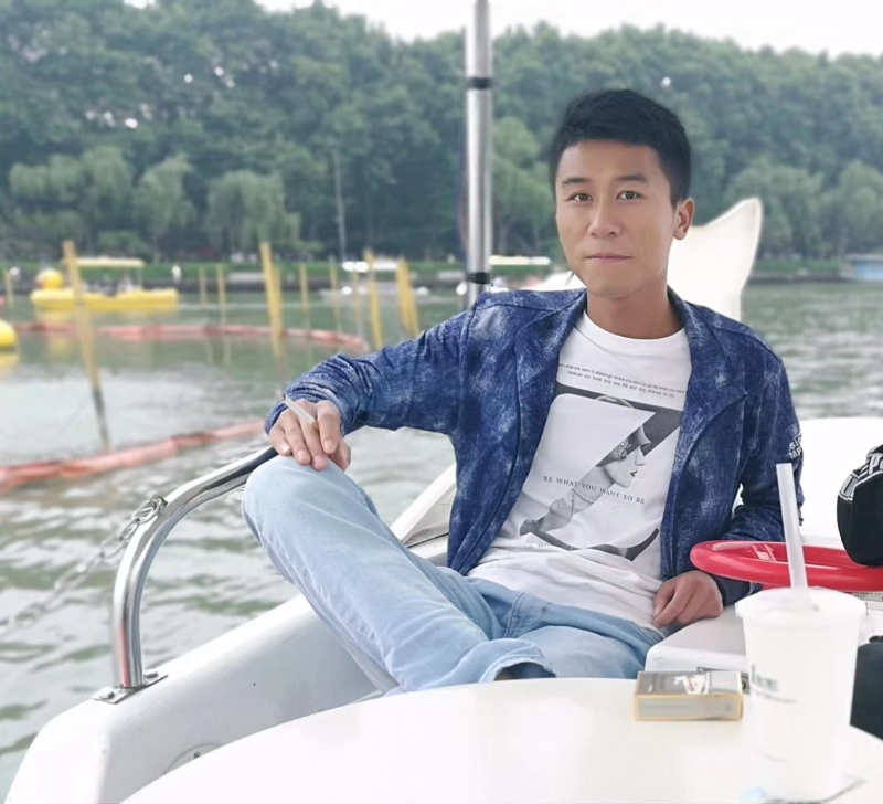 小熊微品的第一张照片--滨州相亲服务中心