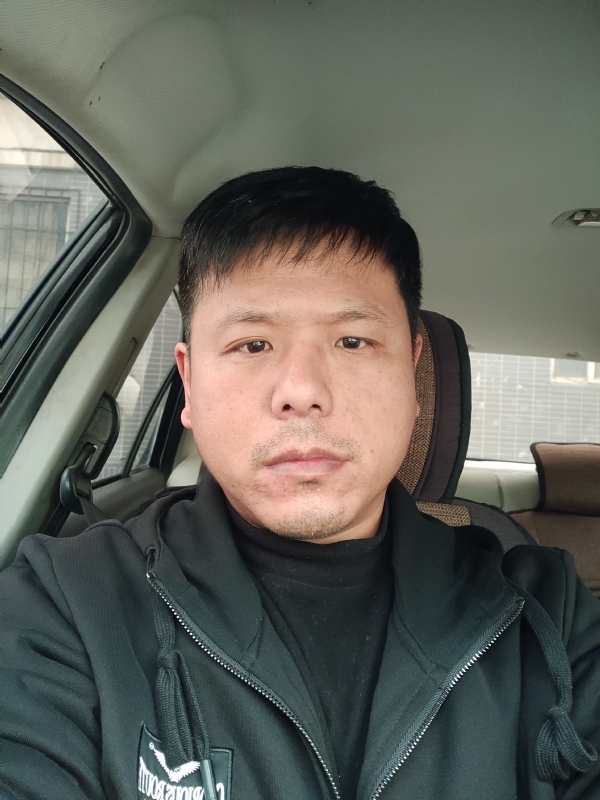 田立城的第一张照片--滨州相亲服务中心