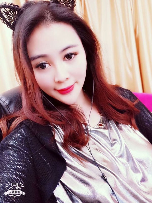 花开花落的第一张照片--滨州相亲服务中心