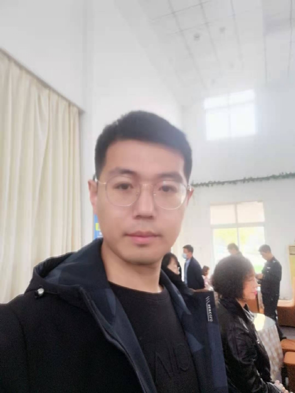 开心的你的第二张照片--滨州相亲服务中心