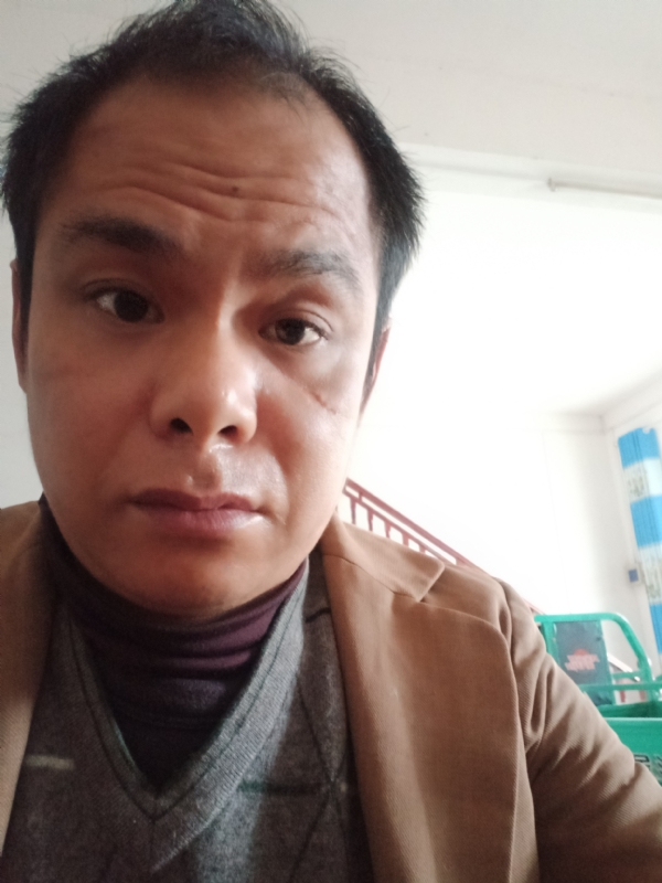 唐水果店发发发的第一张照片--滨州相亲服务中心