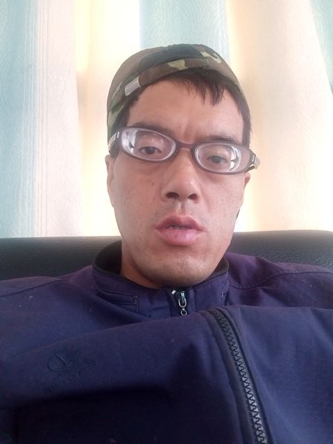 等待有缘人的第二张照片--滨州相亲服务中心