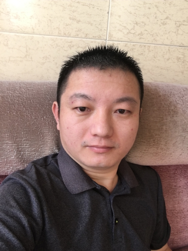 曲怀觞的第一张照片--滨州相亲服务中心