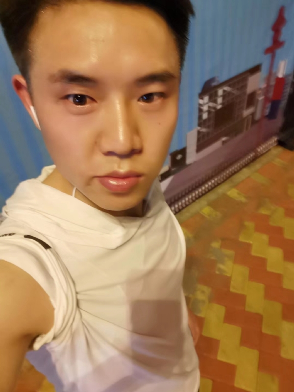 小雷的第三张照片--滨州相亲服务中心