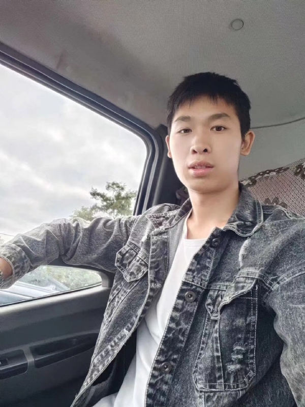 康康的第一张照片--滨州相亲服务中心