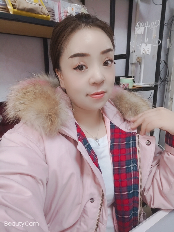 爱雨的第一张照片--滨州相亲服务中心