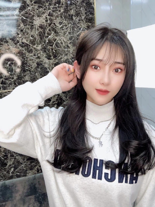 思思的第一张照片--滨州相亲服务中心