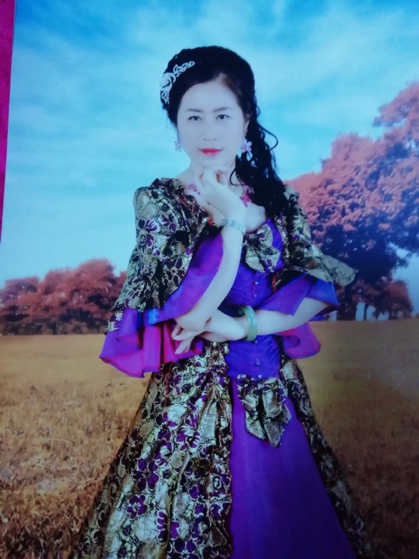 清水芙蓉的第一张照片--滨州相亲服务中心