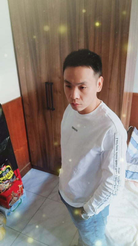 没有蜡笔的小航的第三张照片--滨州相亲服务中心