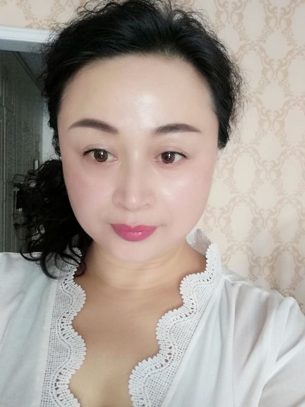 花谢花飞的第一张照片--滨州相亲服务中心