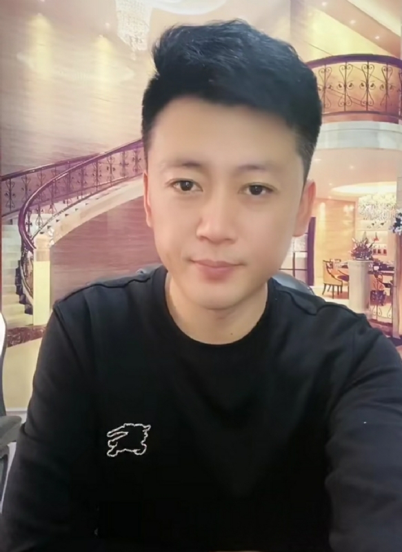 屋顶拾荒人的第三张照片--滨州相亲服务中心